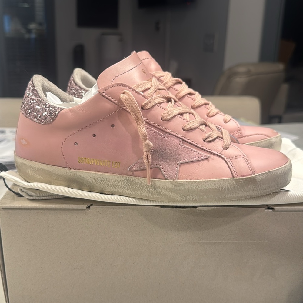 Golden Goose 36 Exclusive Pink Limited Edition